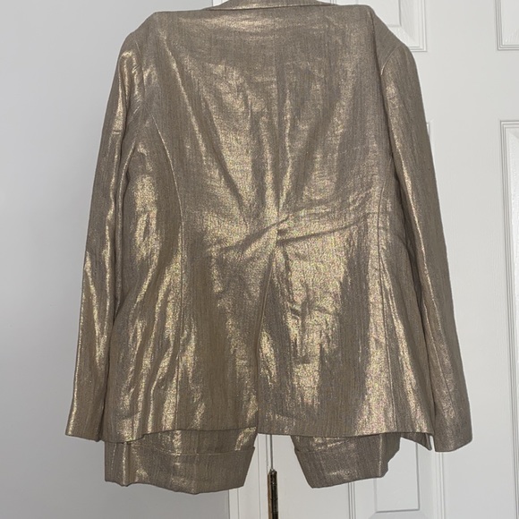 Diane Von Furstenberg Shorts set - Picture 8 of 11